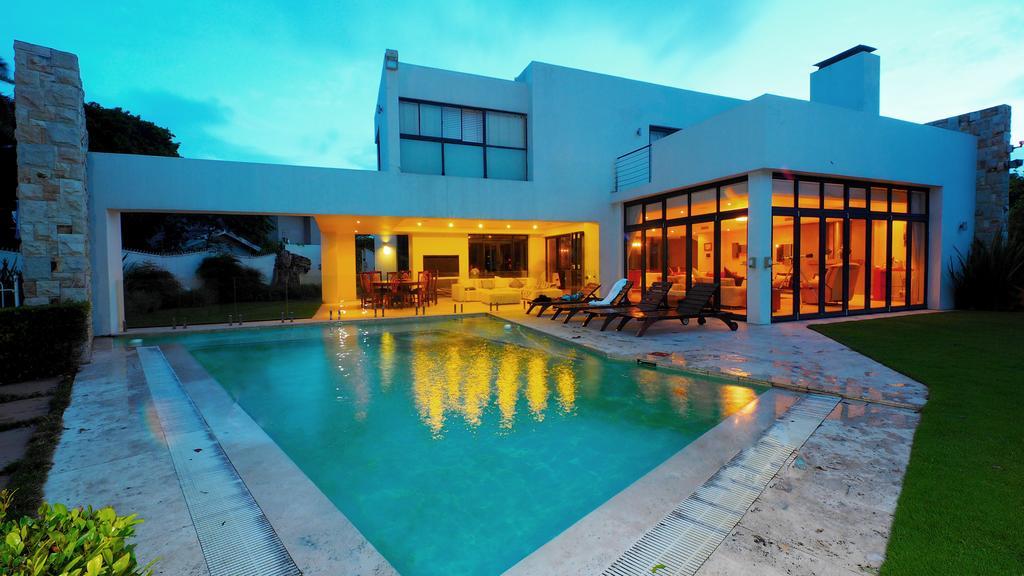 Laluxe Hotel เดอร์บัน ภายนอก รูปภาพ